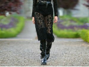 Women's Lace Top Set - Square Neck Long Sleeve & Skirt Casual 2-Piece